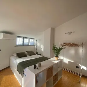Charming Next To Fiera With Terrace And Parking Appartement
